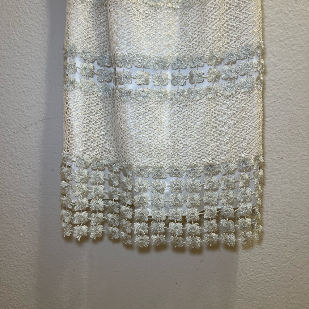 Cream Floral Lace Graduation Dress - Picture 4 of 6